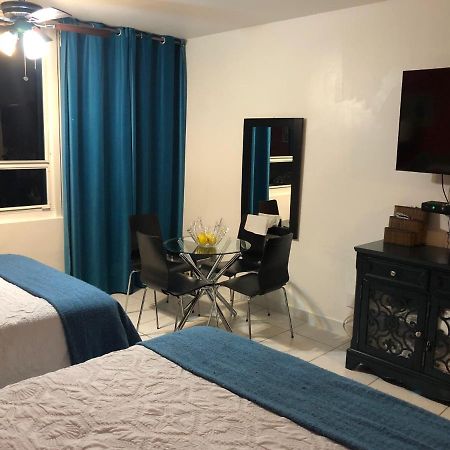 Ocean Front Studio Units Маями Бийч Екстериор снимка