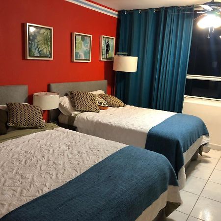 Ocean Front Studio Units Маями Бийч Екстериор снимка
