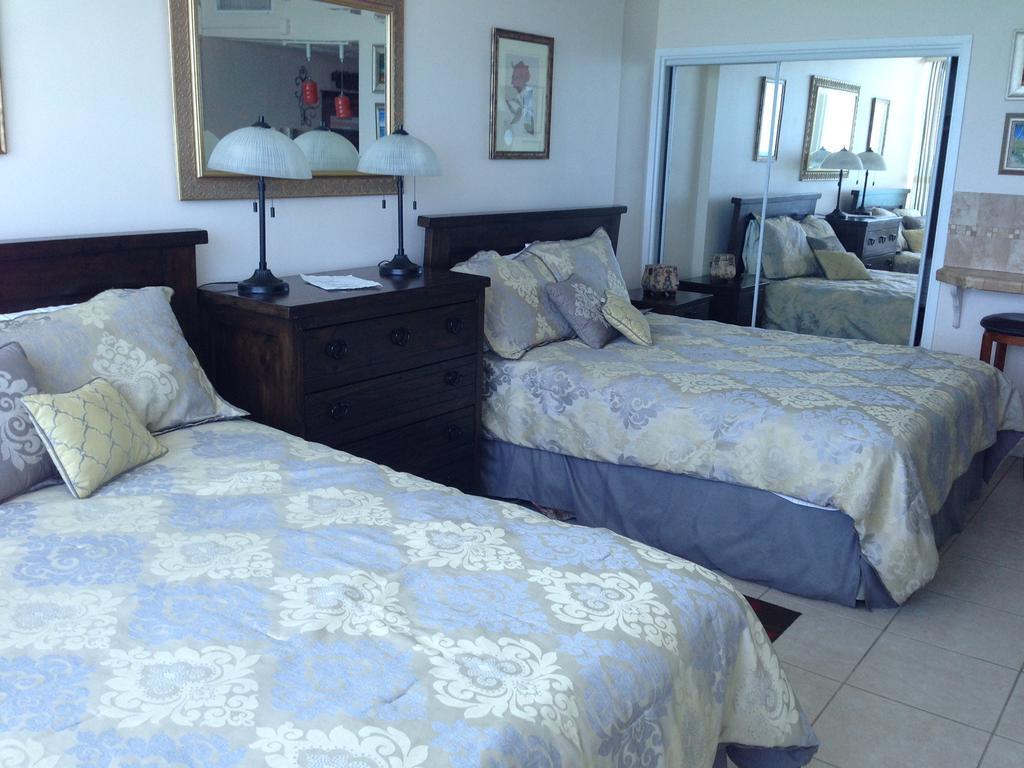 Ocean Front Studio Units Маями Бийч Екстериор снимка