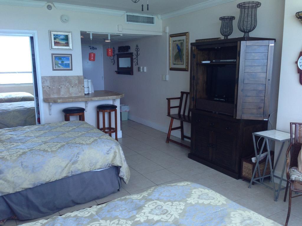 Ocean Front Studio Units Маями Бийч Екстериор снимка