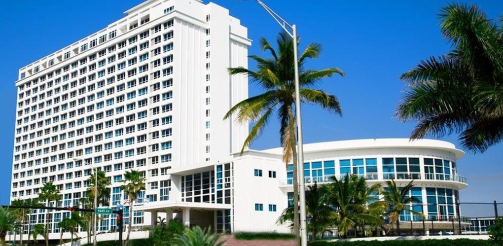 Ocean Front Studio Units Маями Бийч Екстериор снимка