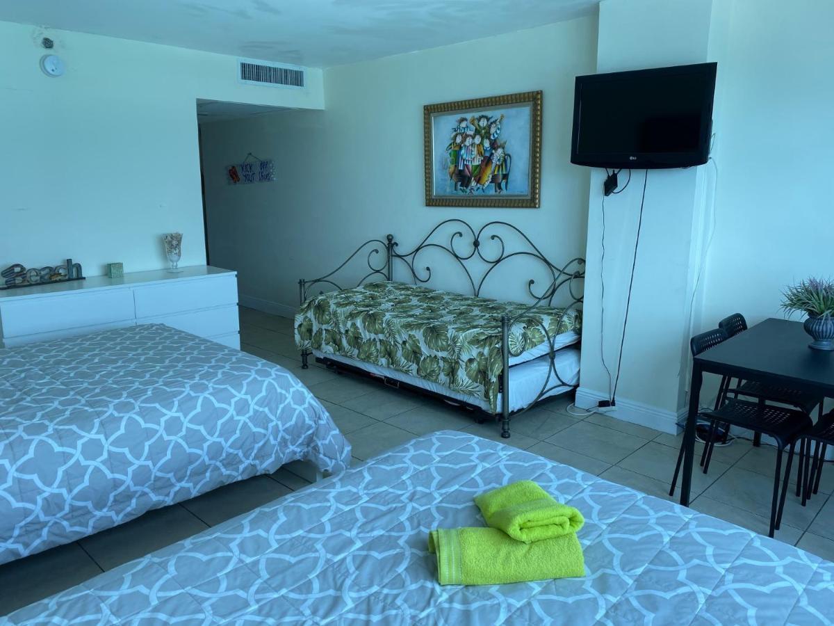 Ocean Front Studio Units Маями Бийч Екстериор снимка